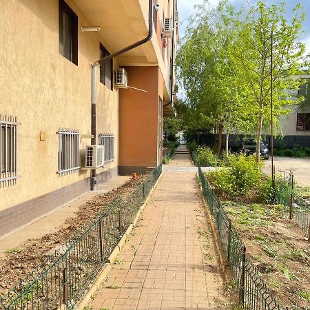 Giurgiului Apartament Bucarest Esterno foto