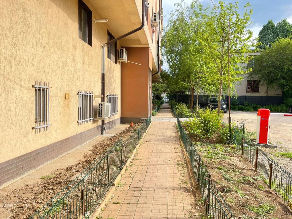 Giurgiului Apartament Bucarest Esterno foto