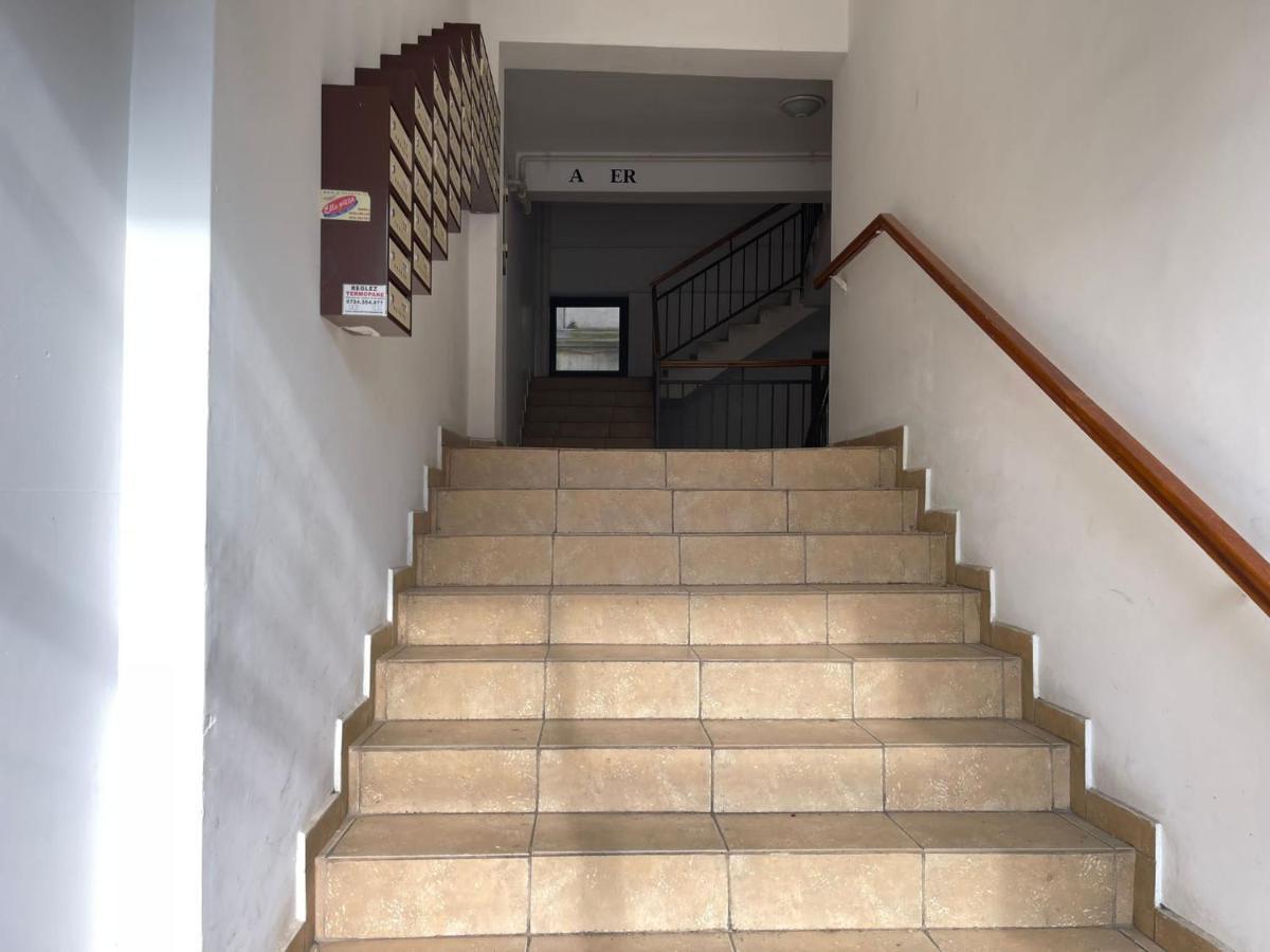Giurgiului Apartament Bucarest Esterno foto